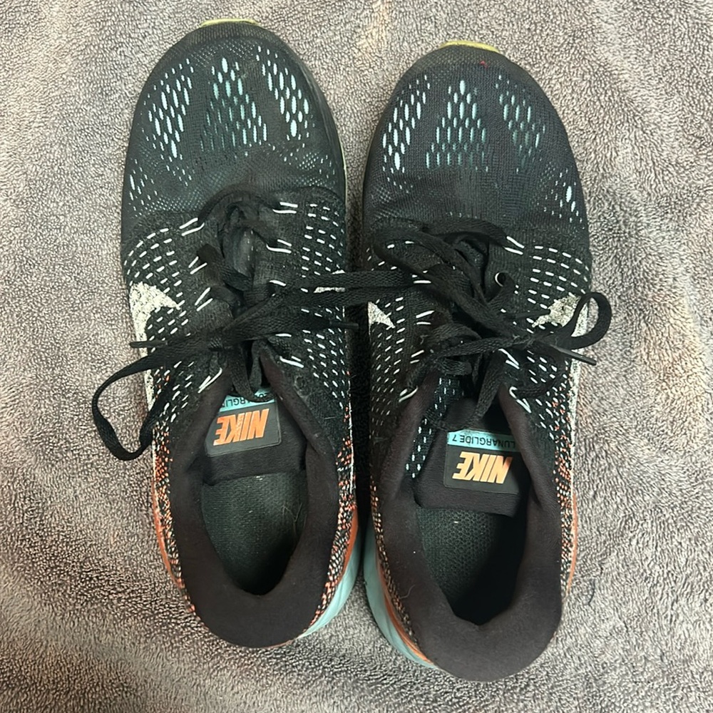 Nike size W9 Lunarglide 7 Athletic Shoes
